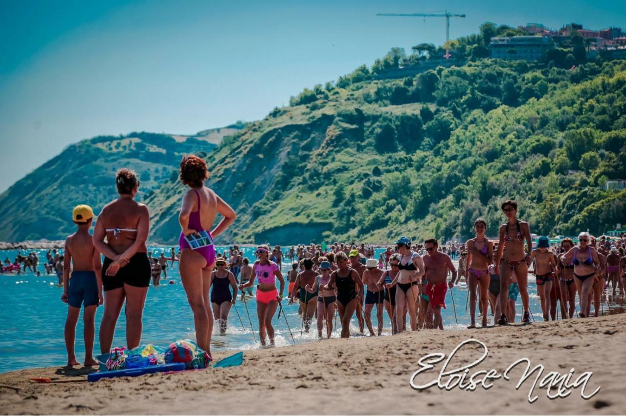 Hotel Resort Marinella Gabicce Mare Exteriör bild