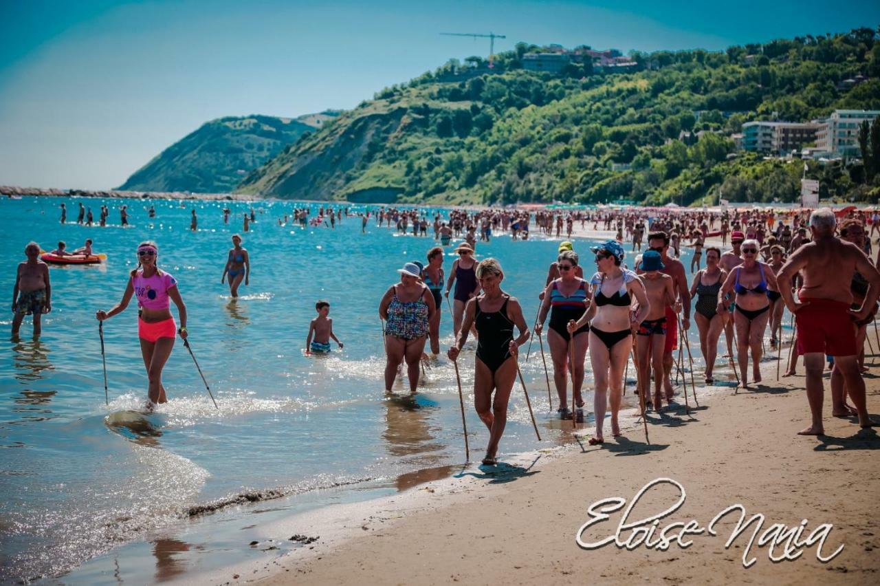 Hotel Resort Marinella Gabicce Mare Exteriör bild